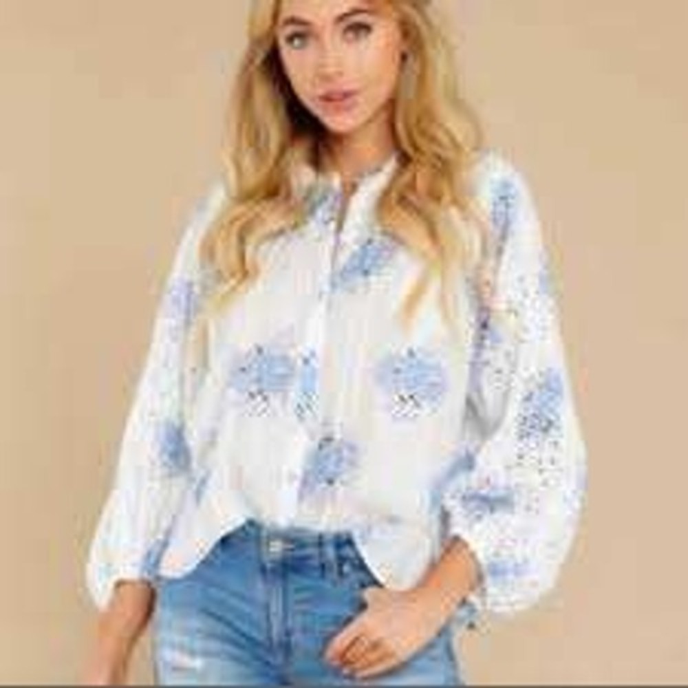 LoveShackFancy White Blue Floral Eyelet Button Front Blouse Top Size M
